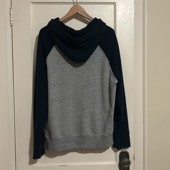 Caledon Ski Club hoodie - Picture 2 of 4